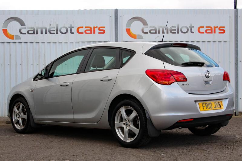 VAUXHALL ASTRA 1.4 EXCLUSIVE 2010